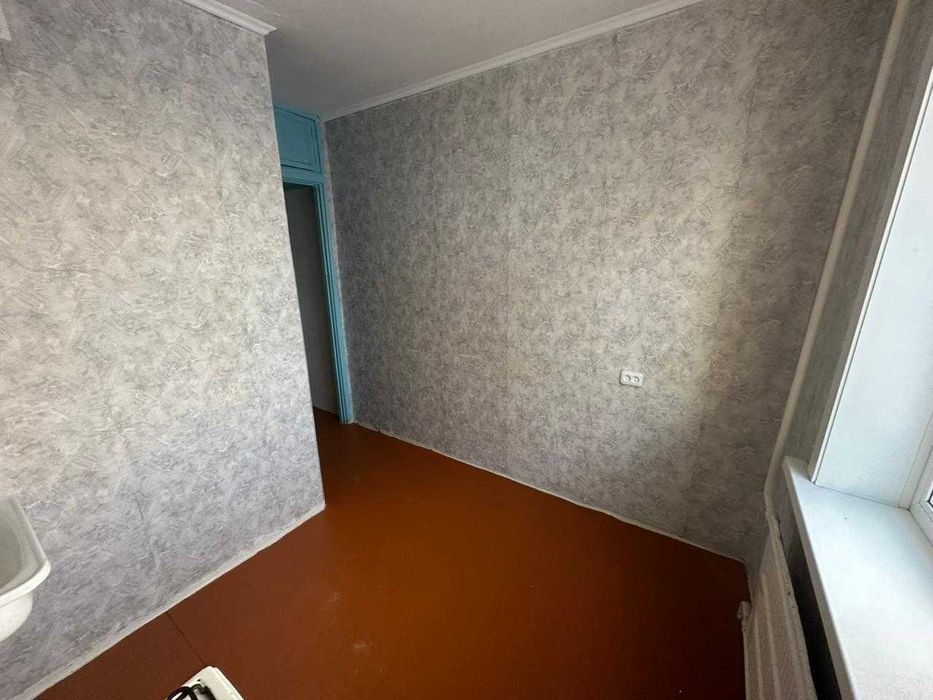 продам 1 комнатную квартиру