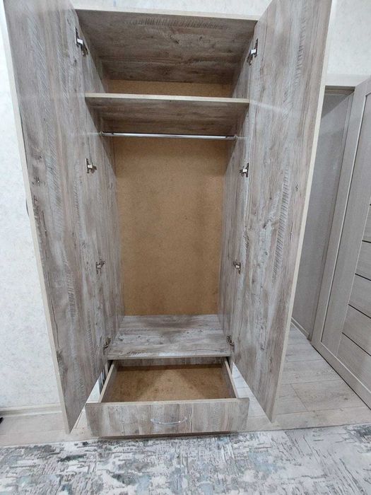 Шкаф для верхней одежды