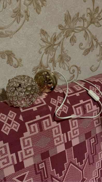 Продам бра настенный