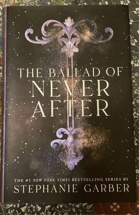 Книга на английски