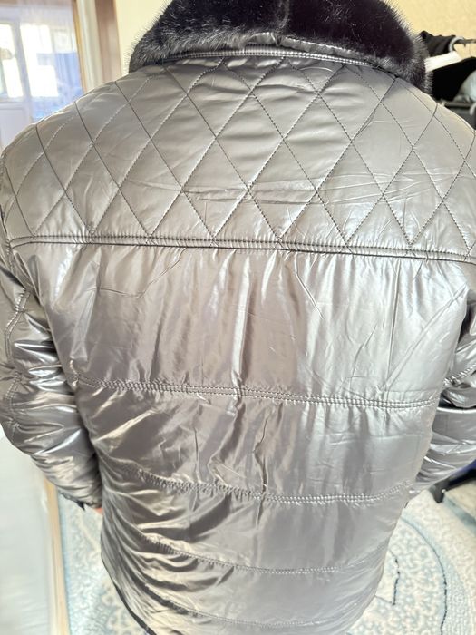 Қысқы куртка сатылады арзан бағада