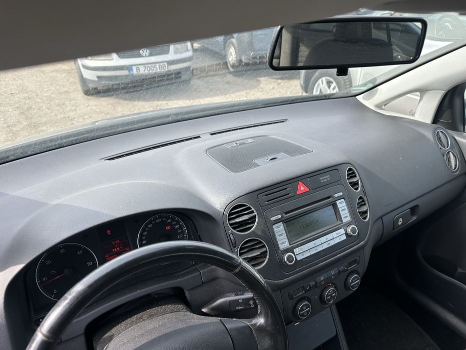 Табло със десен airbag за VW Golf Plus