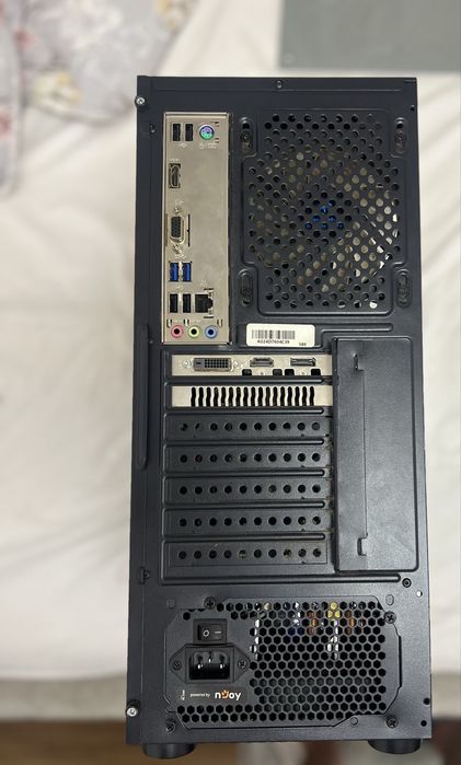 Pachet gaming:PC+Monitor VAND / SCHIMB