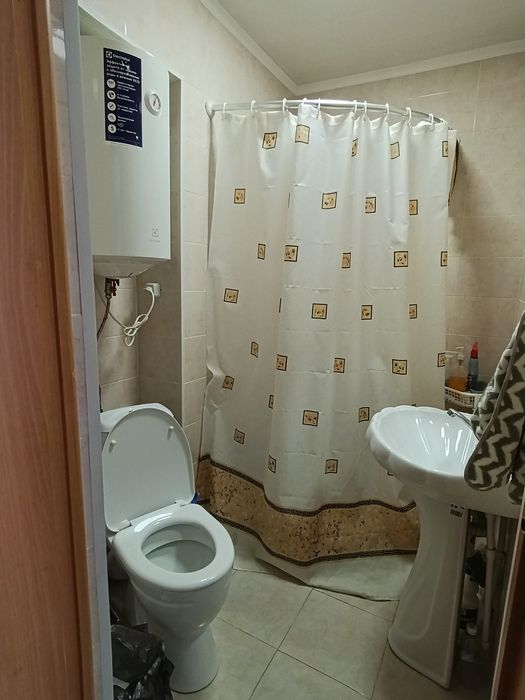 Продается комм помещение Назарбаева 29а