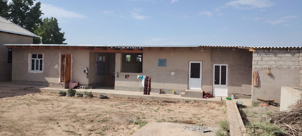 Uy sotiladi surochni