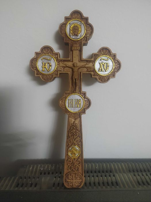 Cruce binecuvantareb 25 cm sculptata in lemn de fag