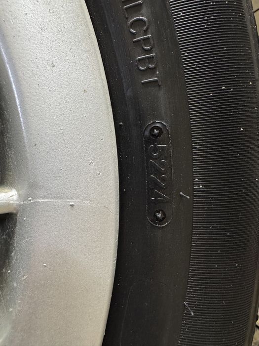 Продам диски с резиной на Ауди