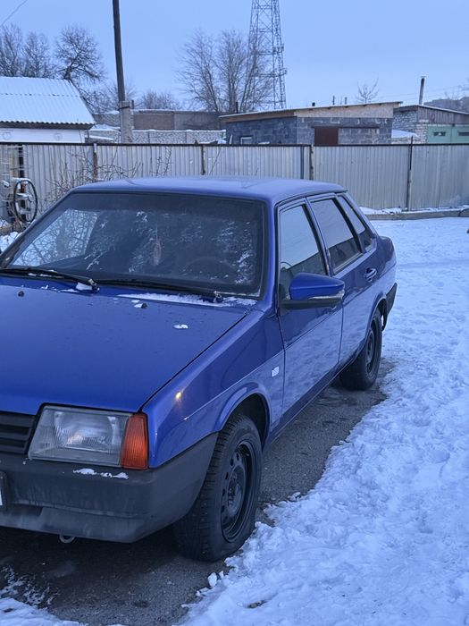 ВАЗ 21099 в отличном состоянии