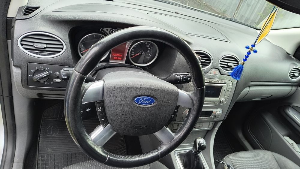 Ford Focus 1,6 benzină