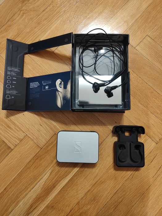 Casti cu fir Sennheiser IE80 pachet complet
