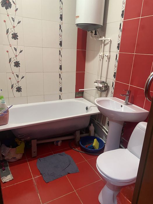 2- бөлмелі пәтер сатылады