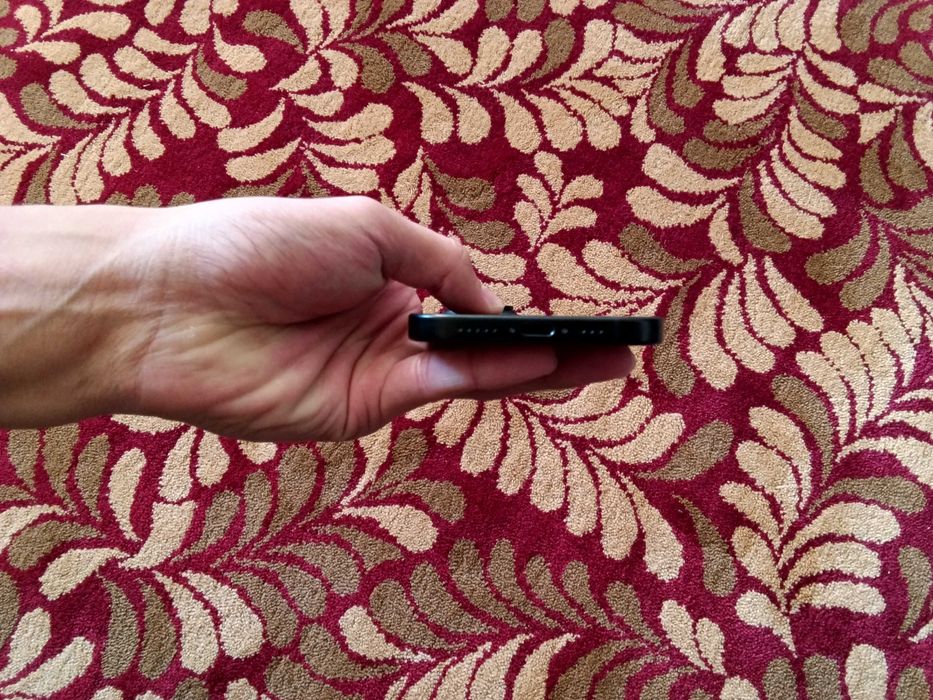 iPhone 15 продам