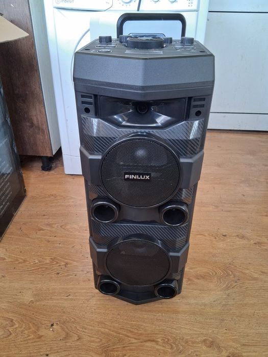 Продавам нова караоке Колона