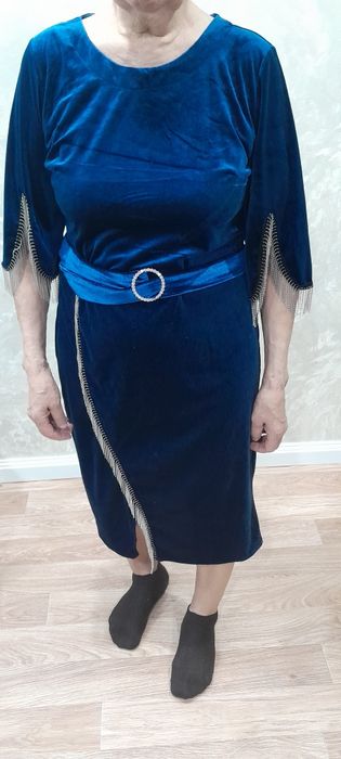 Продаётся платье