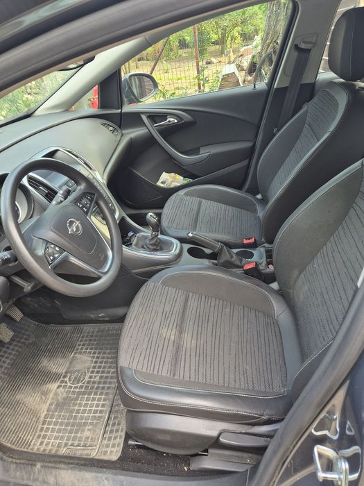 Opel astra notchback 1.6 benzina