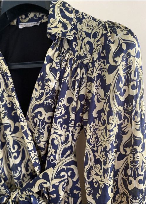 Продам платья женские