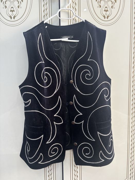 дизайнерский кажекей и платье