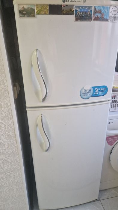 Продам холодильник лж