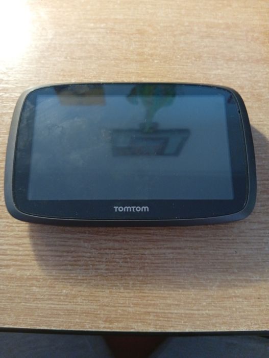 GPS  TomTom -- Conditie perfecta, folosit de doua ori