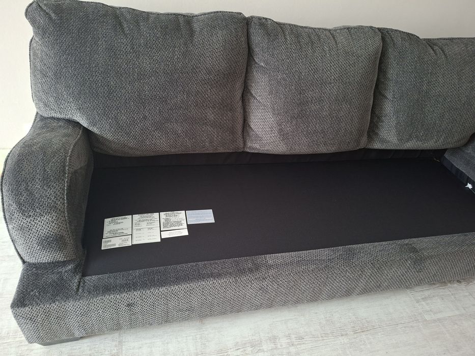 Продаются диваны для гостинных комнат