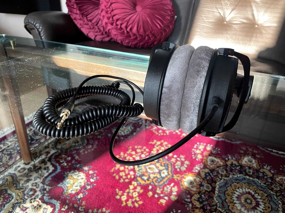 Beyerdynamic DT 990 Pro (250 ohm) - НОВИ!