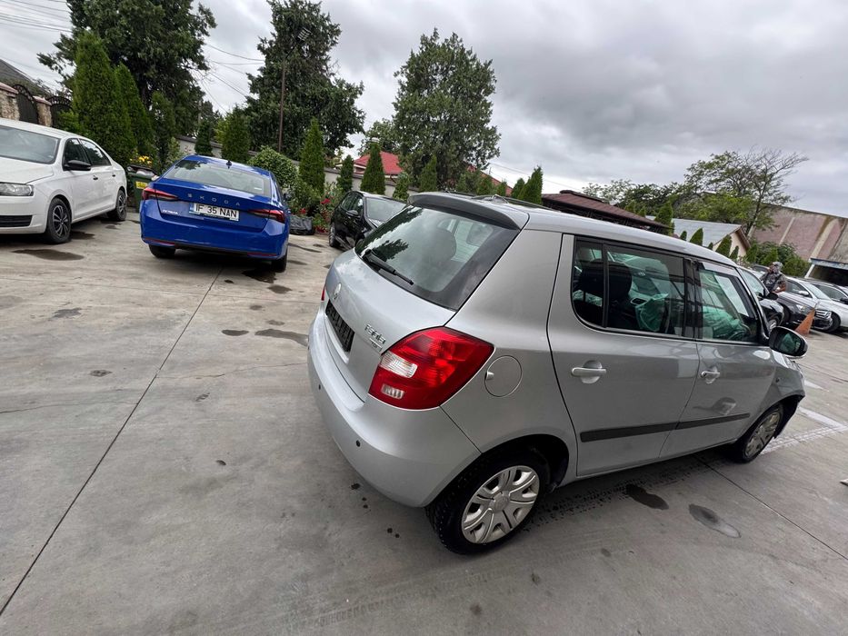 Dezmembram Skoda Fabia 1.4 tdi BNM 2008