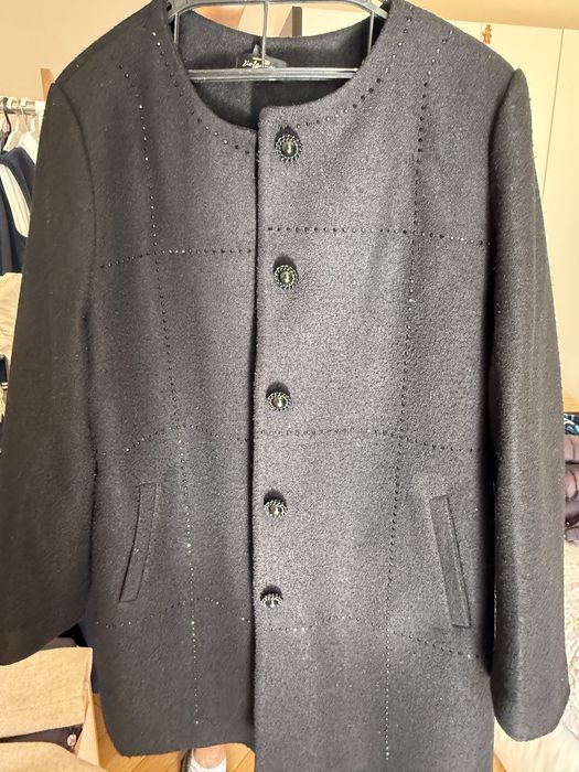 Пальто женское 100% шерсть