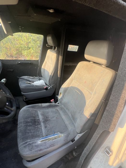 Volkswagen T5 2.5 НА ЧАСТИ