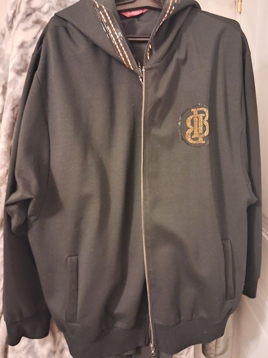 Продам Женская одежда