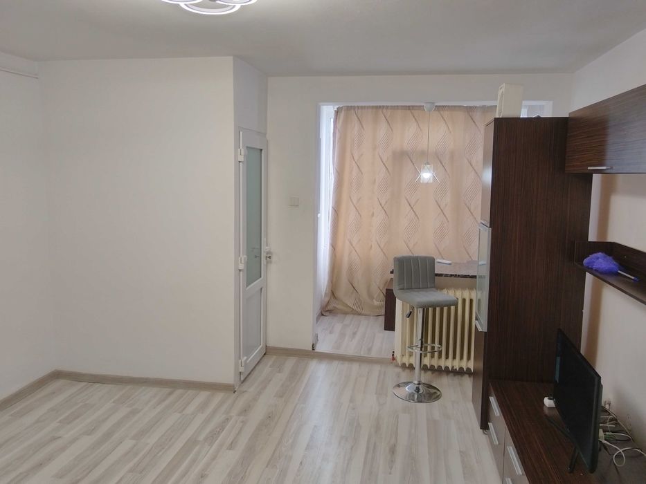 Închiriez apartament 1camera Calea Circumvalațiunii