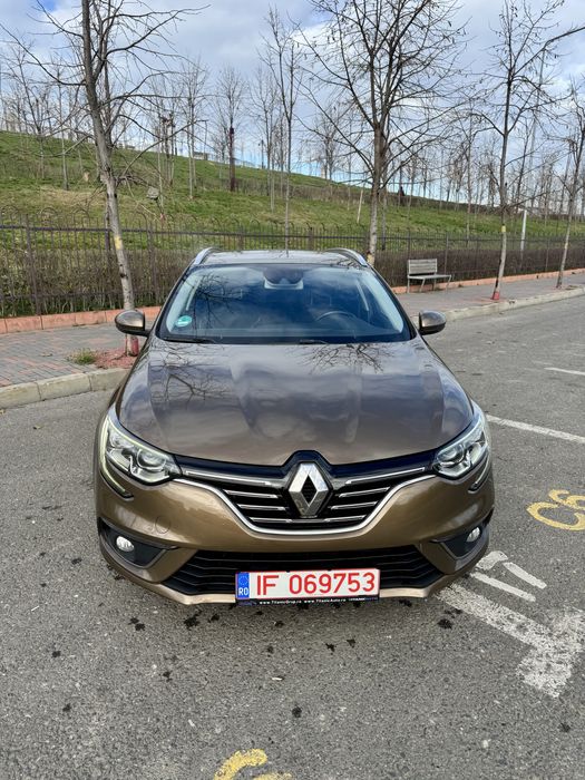 Renault Megane 4 Grandtour Bose edition/ Benzina 132CP/ Cutie Automata