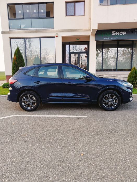 Ford Kuga 2.5 Duratec PHEV ST-LINE Hibrid plugin 

Utilizat 41352 km 2488 cm3 Hibrid

Plug-In