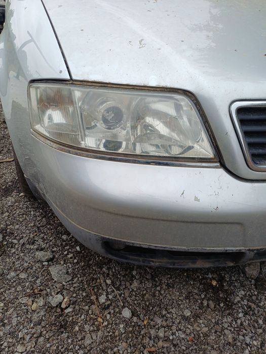 Решетка между фарове и фарове за ауди а6 ц5 2001 година