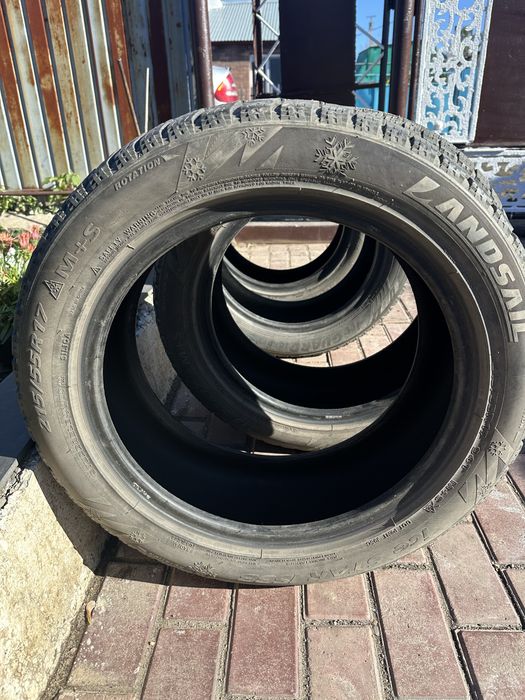 Два баллона зимних