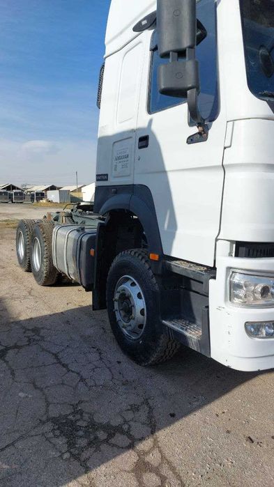 HOWO тягач сотилади срочно!