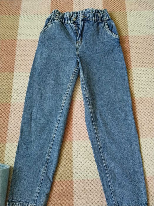 Продам джинсы женские