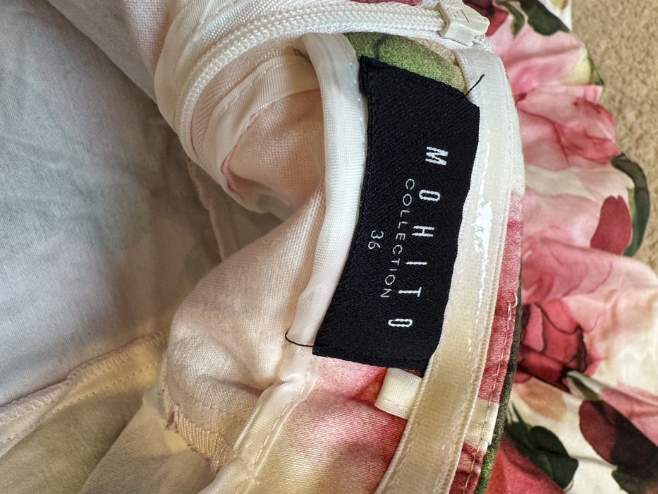 Рокля Mohito 36 размер