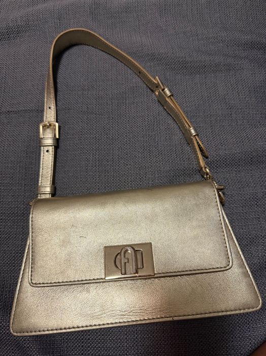 Дамски Чанти Furla, Moschino, Pinko, Patrizia Pepe