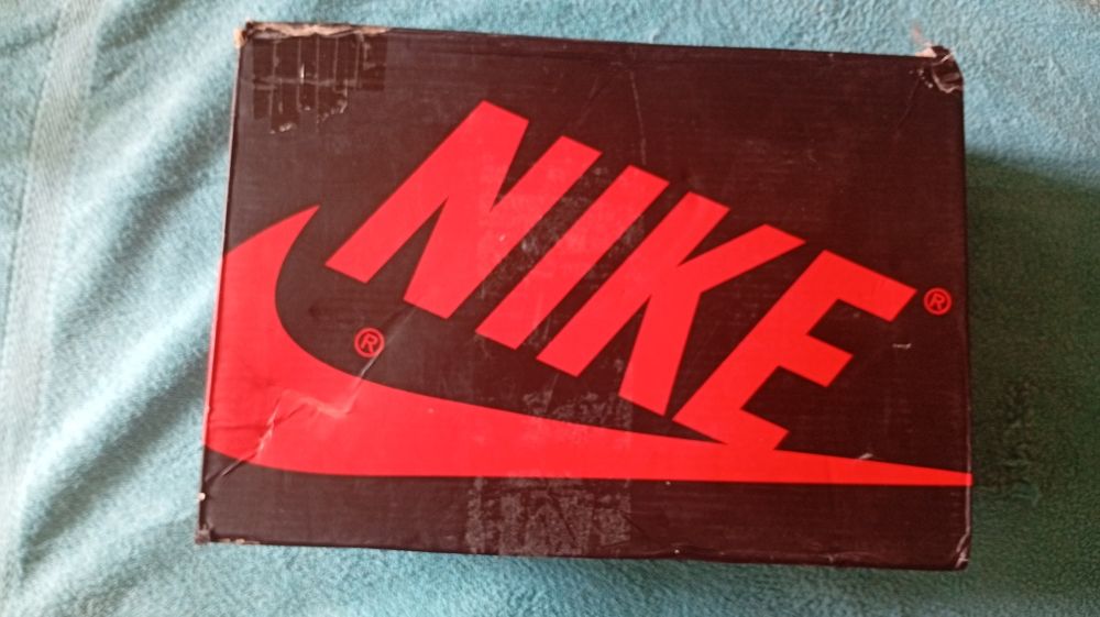 Кроссовки nike jordan зимние
