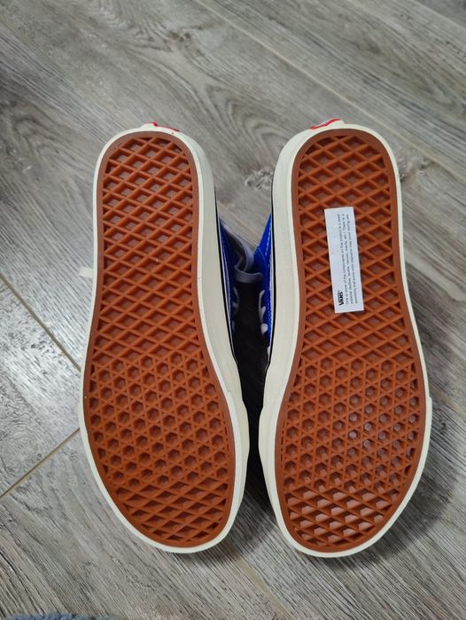 Vand Vans SK8-HI noi , cu eticheta