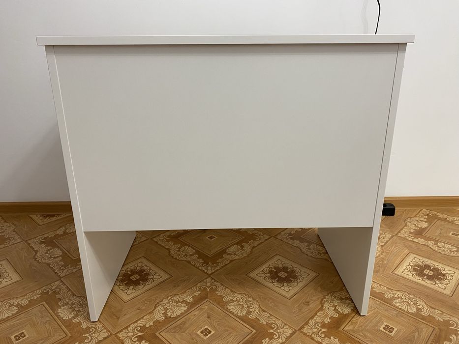 Стол белый новый мини ИКЕА