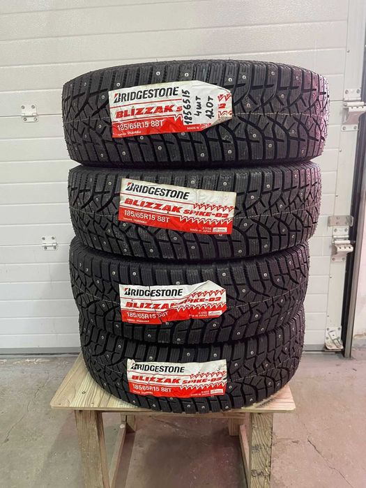 Шины Bridgestone 185 65 R15 Новые