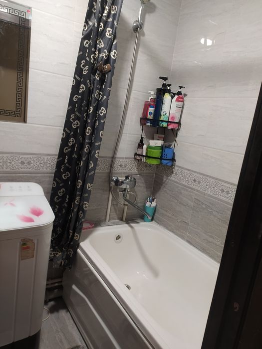 Срочна сотилади авиасозлар 2 мавзе кадишева бозор олдида