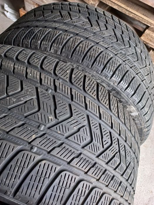 4 anvelope 295/45 R20 Pirelli