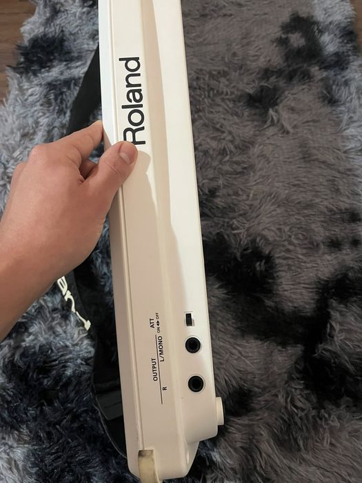 Keyboard Roland ax synth