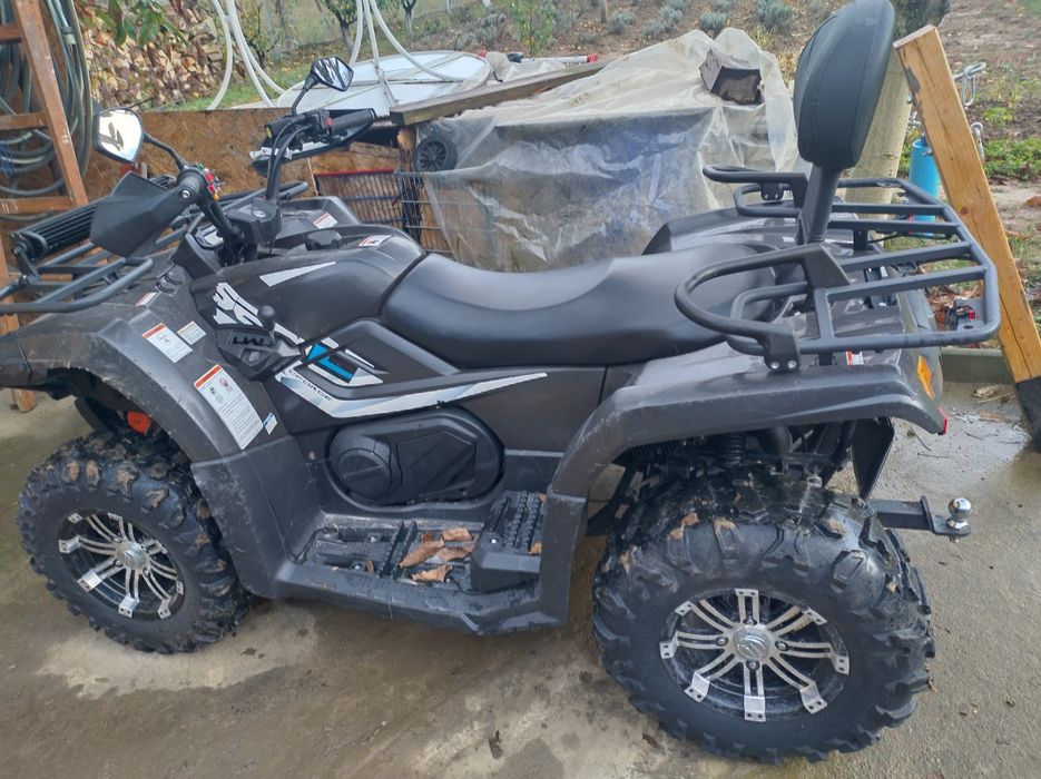 Vând ATV CF Moto 520 L