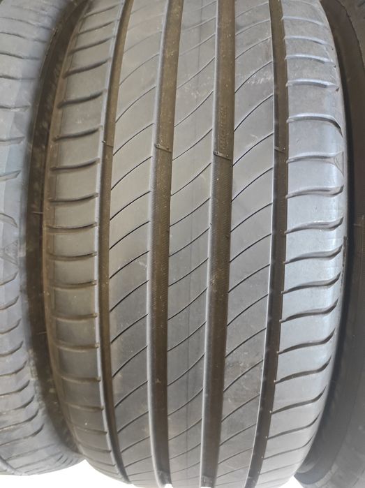 225/45/17 Michelin