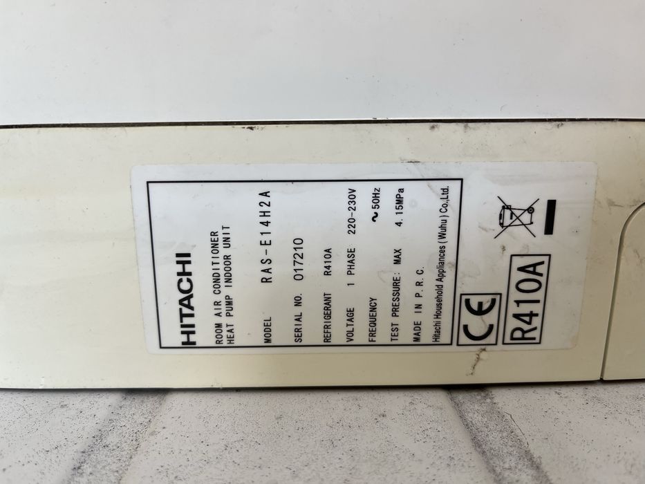 Климатик Hitachi E14H2 за части