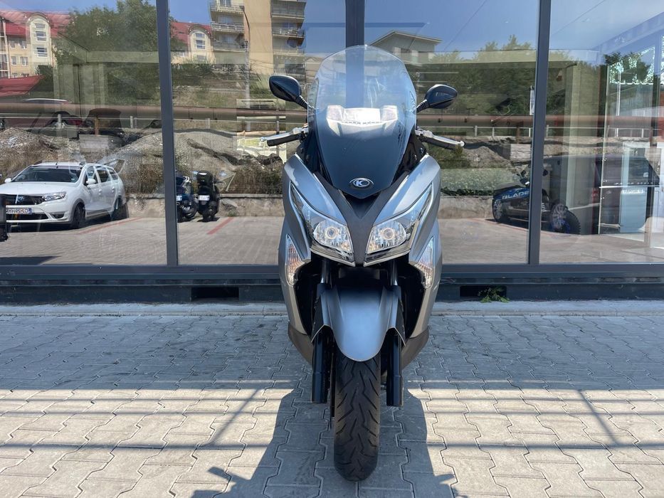 Kymco XTown - 300 cc - Transport Gratuit - Garantie -