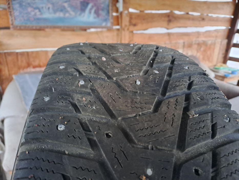 Продам шины зимние